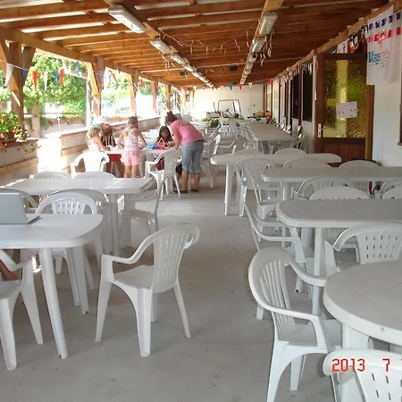 Du Ried 캠프장 3*